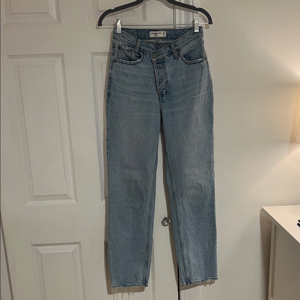 Abercrombie & Fitch Dad High Rise Blue Denim (crossover waist)
